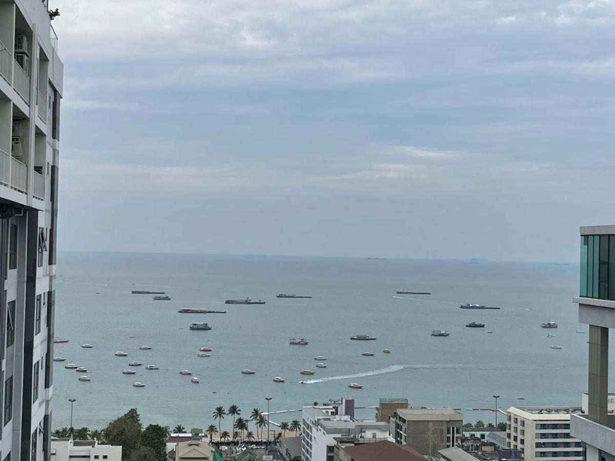 The Base Central Pattaya By Adam Extérieur photo