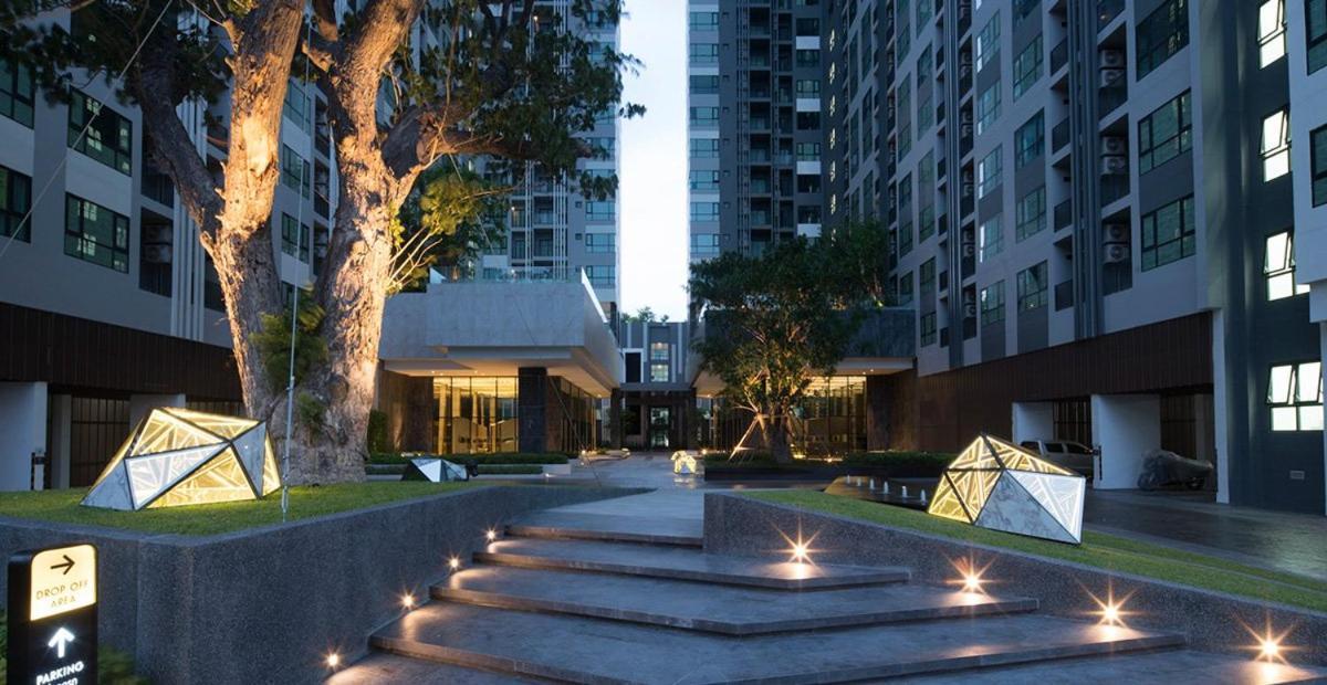 The Base Central Pattaya By Adam Extérieur photo