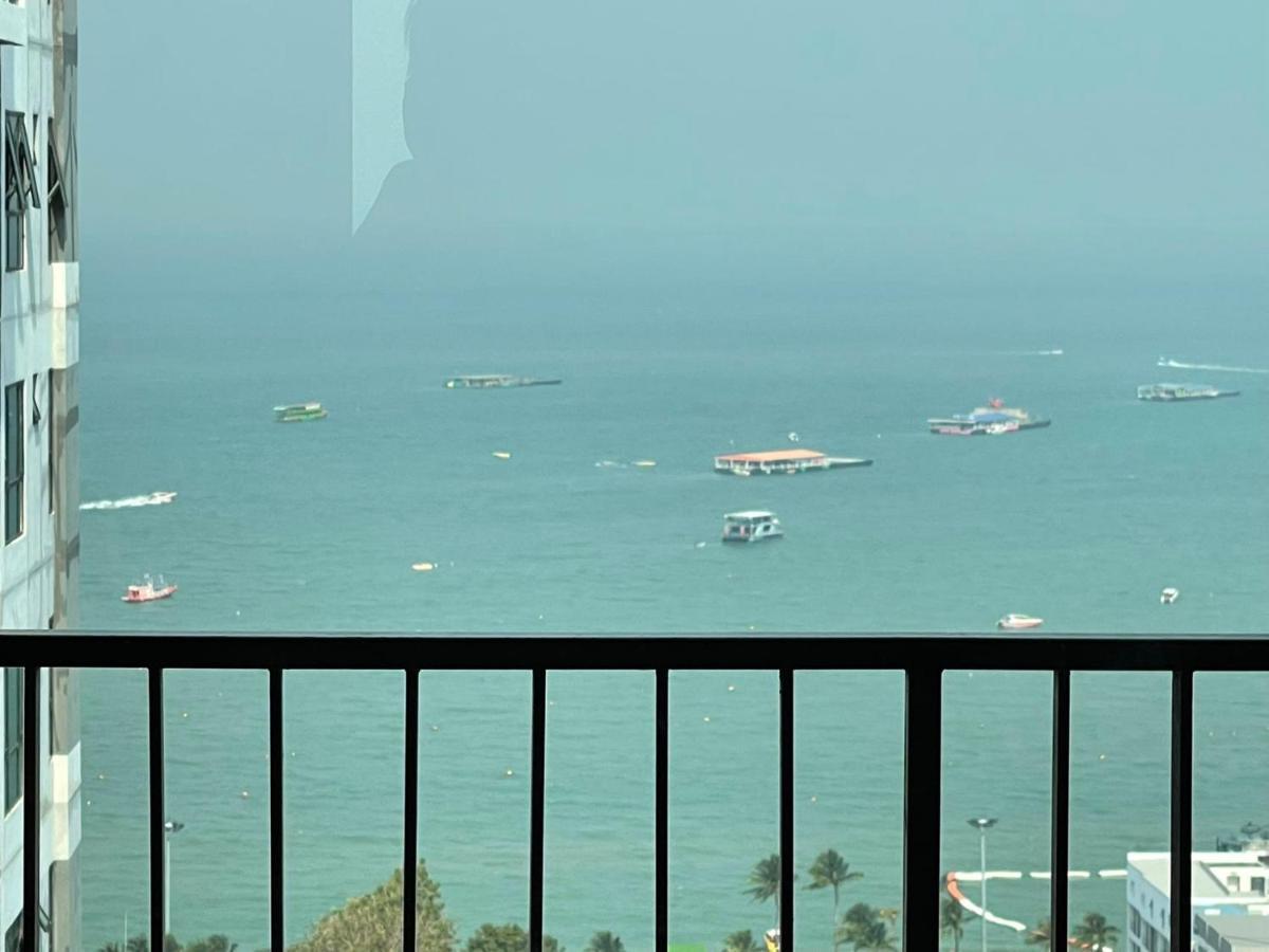 The Base Central Pattaya By Adam Extérieur photo